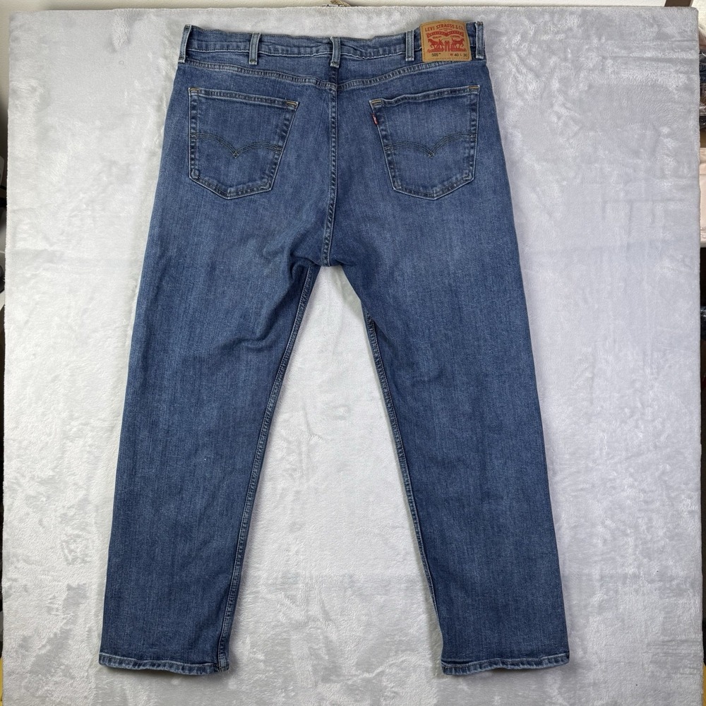 Levi's 505 Medium Wash Jeans Men's 40 x 30 99% Cotton Classic Fit Straight Leg